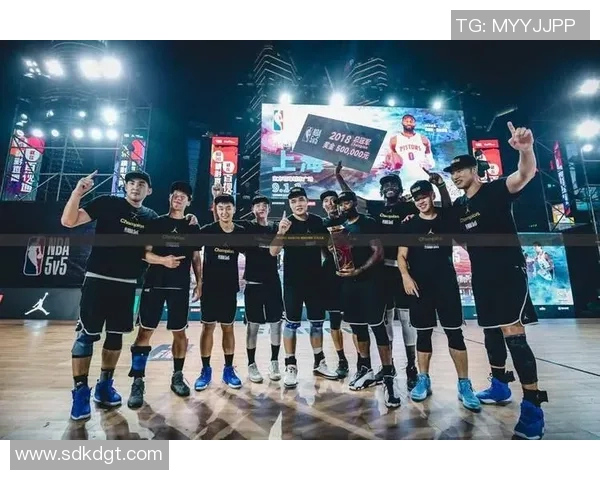 杭州篮球队比赛经验引发热议球迷对战术和表现的不同看法 杭州篮球队比赛经验引发热议球迷对战术和表现的不同看法