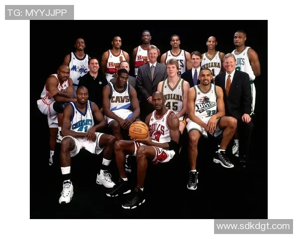 全明星赛分析:TES展现卓越耐力与团队协作的精彩表现 全明星赛分析:TES展现卓越耐力与团队协作的精彩表现