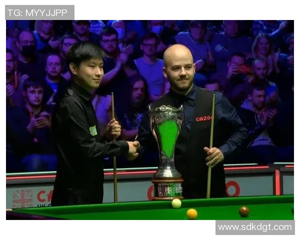 北京羽毛球队在邀请赛中以61分稳居积分榜首位展现强大实力 北京羽毛球队在邀请赛中以61分稳居积分榜首位展现强大实力