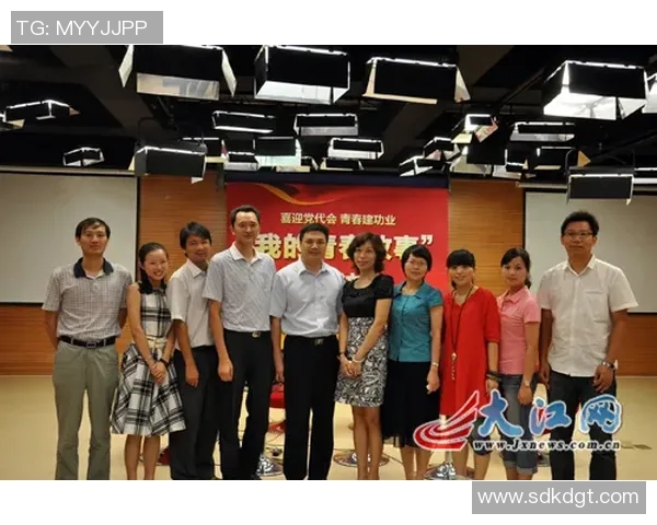 周强畅谈和平精英生涯背后的故事与成长历程