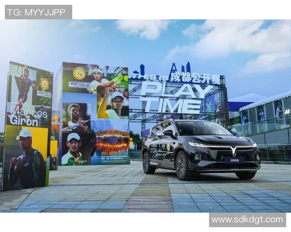 成都网球队在大满贯赛事中的默契配合与精彩表现点评