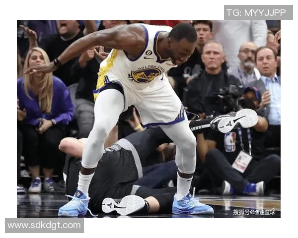 公牛队与76人队激战正酣终局比分定格在97分之上