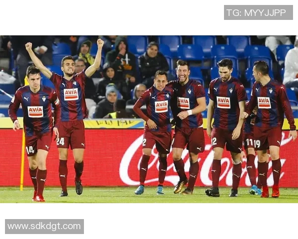 巴萨与埃瓦尔精彩对决视频回顾全场进球与精彩瞬间分享