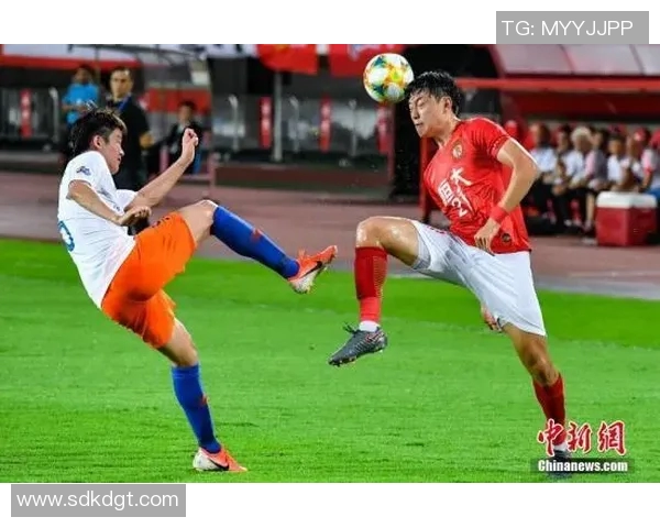 恒大与鲁能精彩对决直播平台全解析助你不错过每一个瞬间