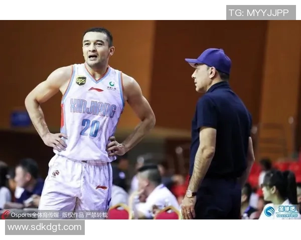 莱万领衔球队新征程展现超凡实力助力争冠之路