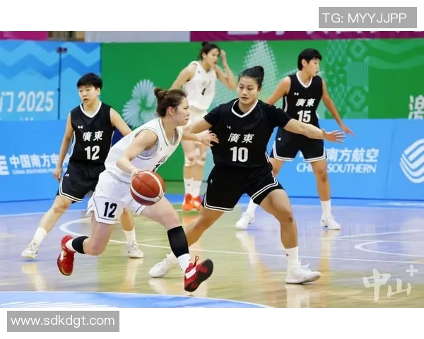 2020年广东女篮与北京女篮对决阵容分析及比赛回顾