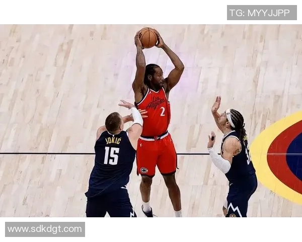 快船与掘金的对决时间安排及比赛前瞻分析 快船与掘金的对决时间安排及比赛前瞻分析