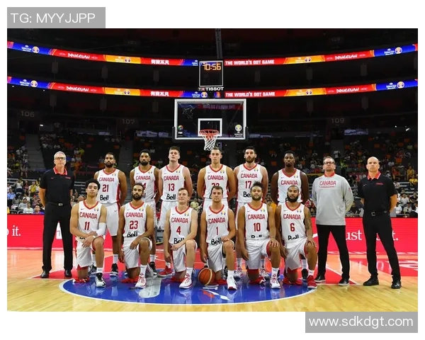 日本与加拿大篮球对决精彩纷呈谁能在国际赛场上笑到最后