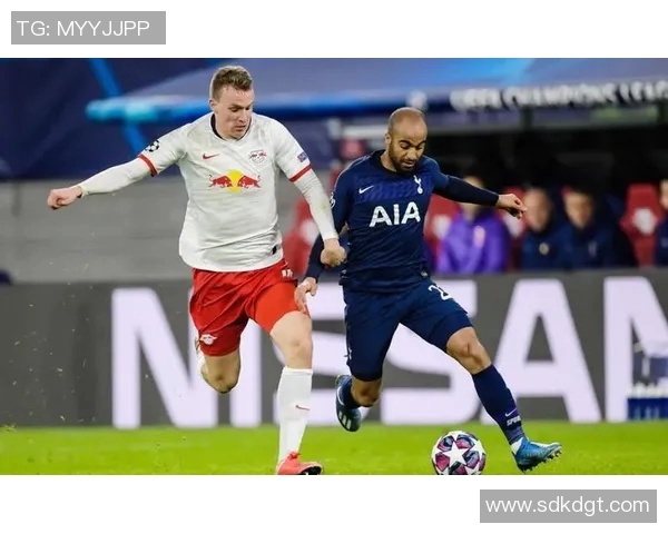 热刺与莱比锡激战正酣谁将赢得这场欧冠巅峰对决