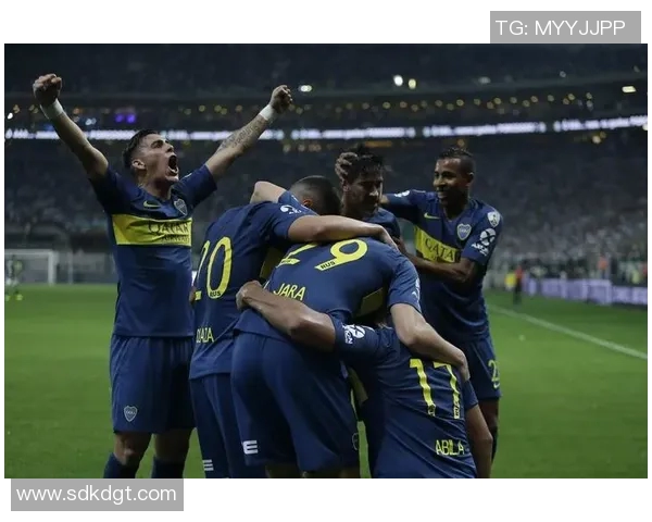 河床与博卡青年激战正酣比分揭晓精彩瞬间回顾