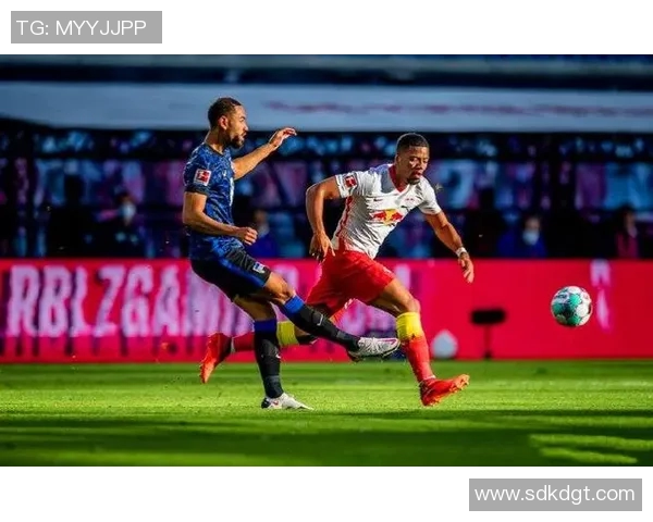 莱比红牛迎战沃尔夫斯全力争胜展现球队实力与战术魅力