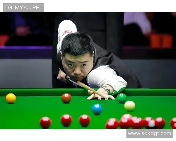 丁俊晖与瑞恩戴精彩对决视频回顾,感受斯诺克比赛的魅力与激情 丁俊晖与瑞恩戴精彩对决视频回顾,感受斯诺克比赛的魅力与激情