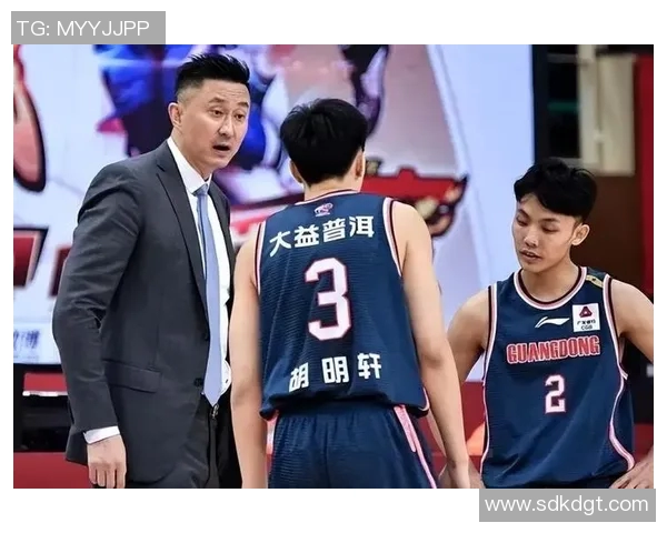 广东对阵青岛精彩直播赛事全程回顾与分析 广东对阵青岛精彩直播赛事全程回顾与分析