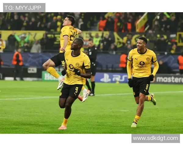 比利亚与里斯本的激烈对决揭示足球战术与团队合作的魅力