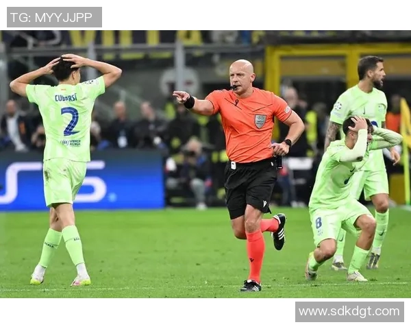 欧冠决赛裁判引发热议曾执法世界杯决赛的名哨面临质疑 欧冠决赛裁判引发热议曾执法世界杯决赛的名哨面临质疑