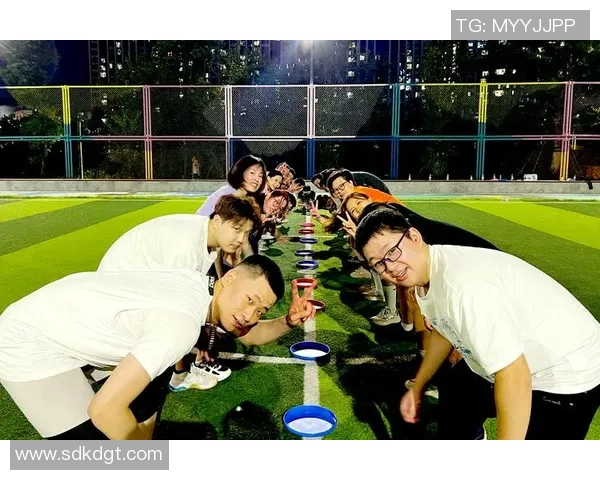 飞盘竞技的魅力：深入重庆飞盘队的耐力与团队精神探讨