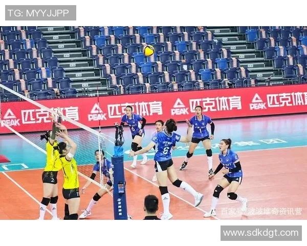 上海排球队防守反击策略分析及其成效探讨